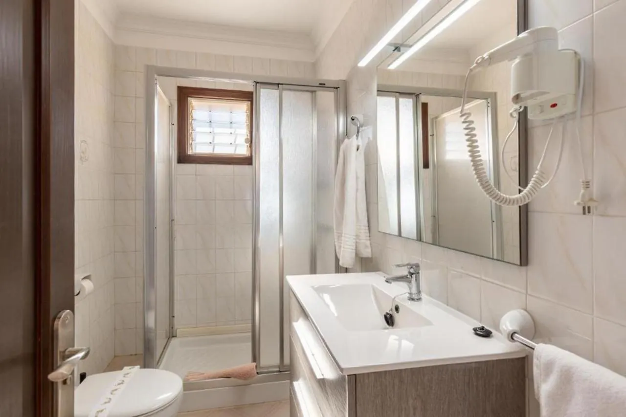 Villa Sa Llimonera By Slow Villas Llombarts Chalet